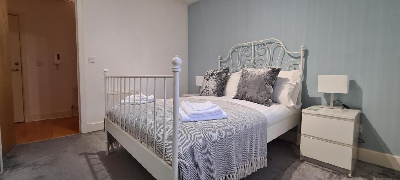 Pass The Keys Spacious 3Beds Flat Near City Centre - Free Parking Edinburgh Exterior photo